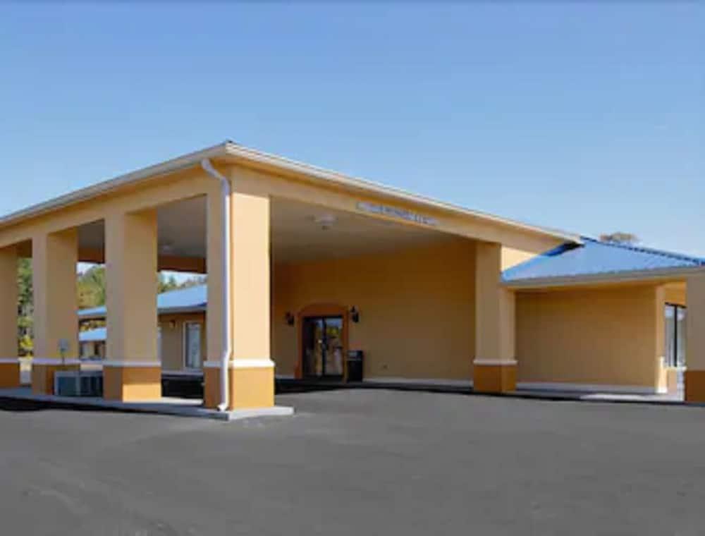 Days Inn By Wyndham Defuniak Springs Exterior photo